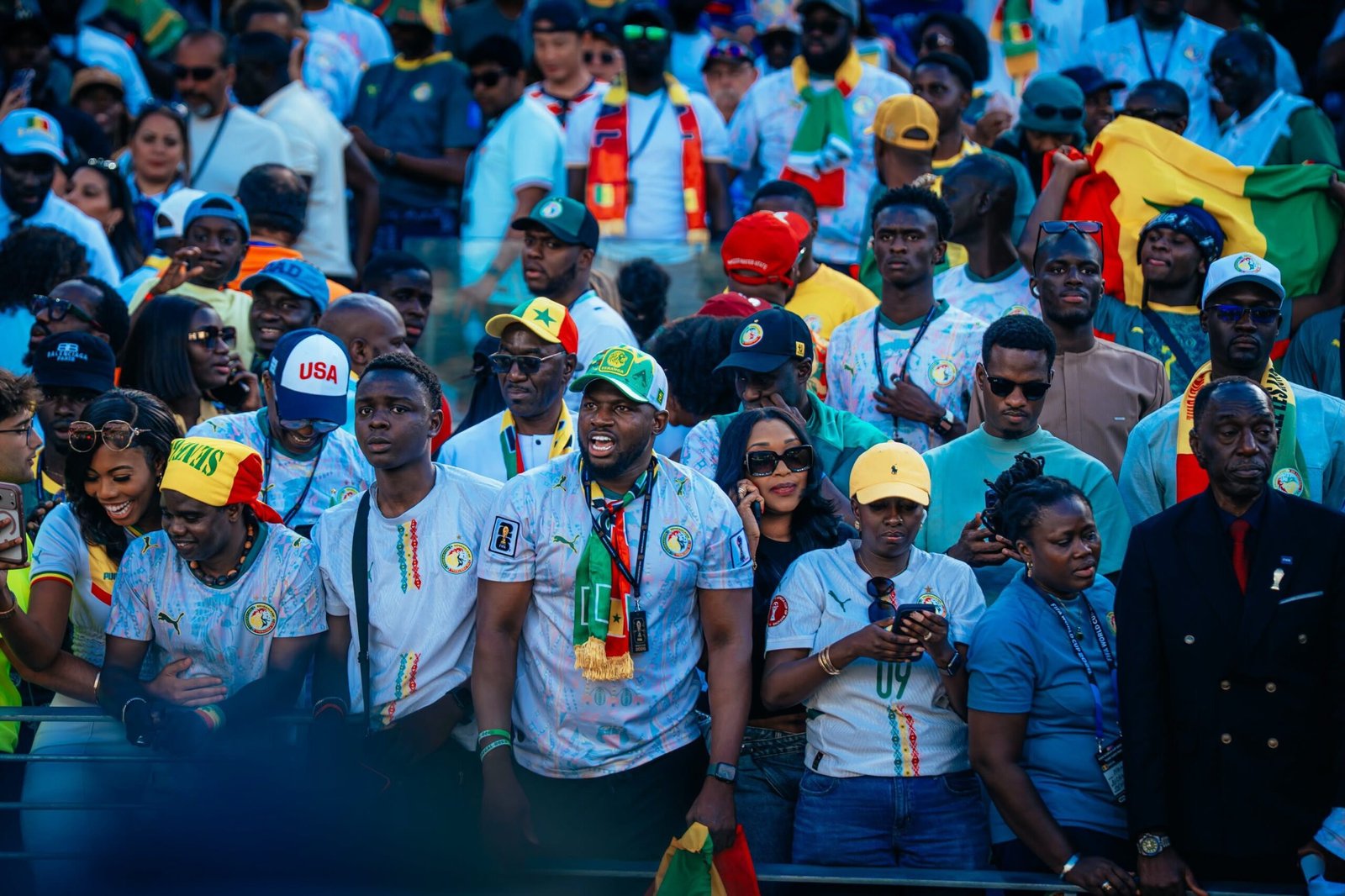 Coupe du monde : malgré deux défaites, les supporters sénégalais restent confiants