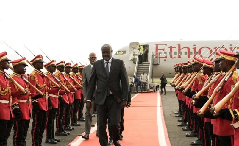 Tchad : Moussa Faki Mahamat, la réserve de la République