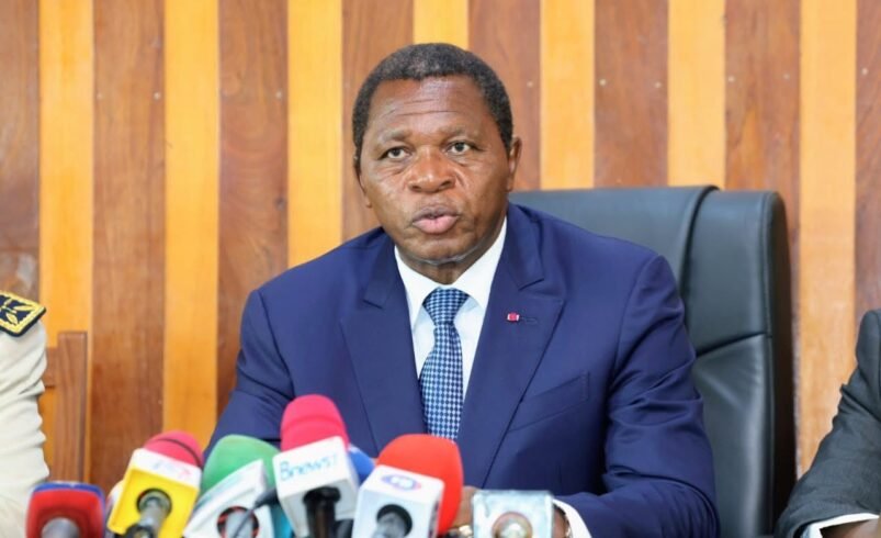 Au Cameroun, Paul Atanga Nji place les cultes sous haute surveillance