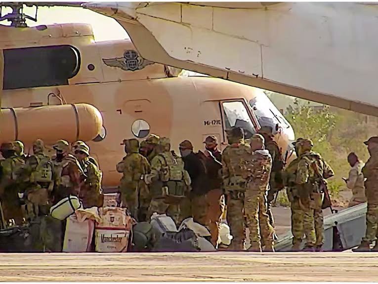 En Afrique, l’armée russe, en guerre contre l’Ukraine, intéresse