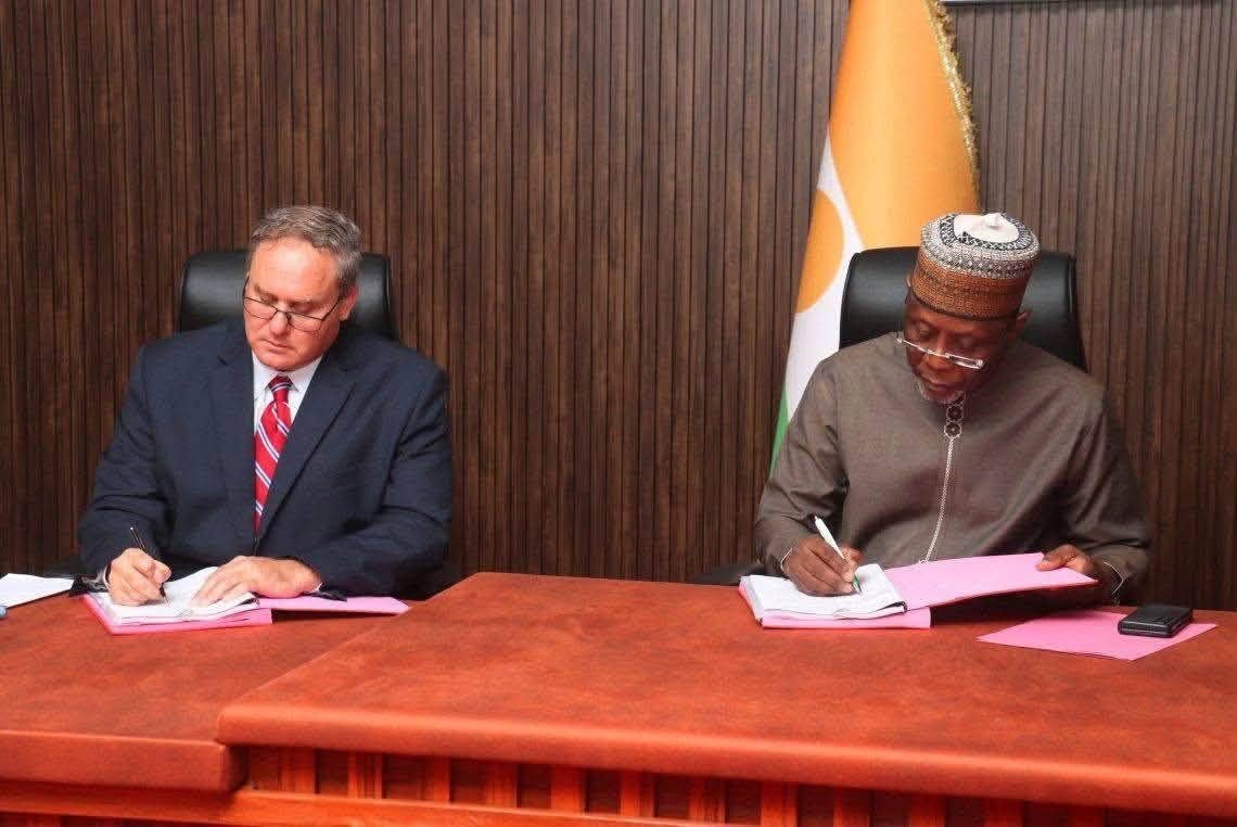 Niger : signature d&rsquo;une convention pour une raffinerie de 1,9 milliard de dollars
