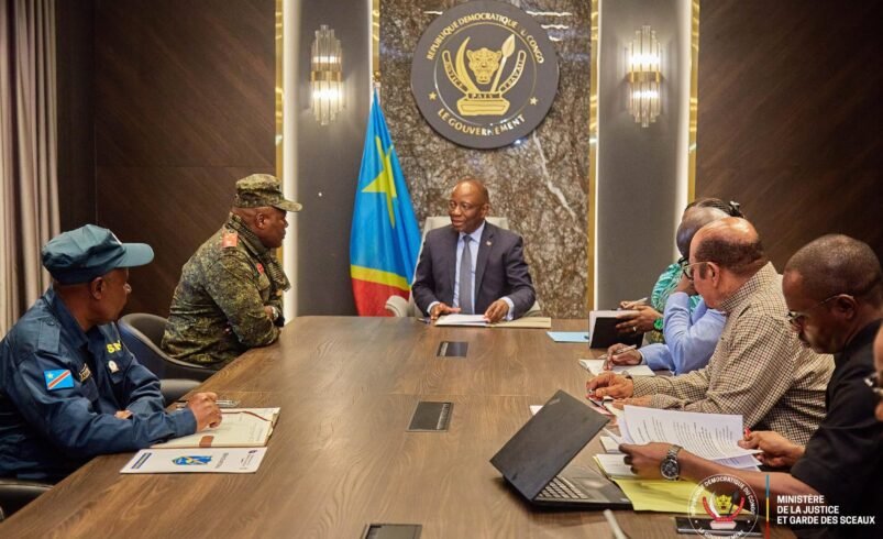 RDC : Guillaume Ngefa, le ministre de la Justice, sur les braises